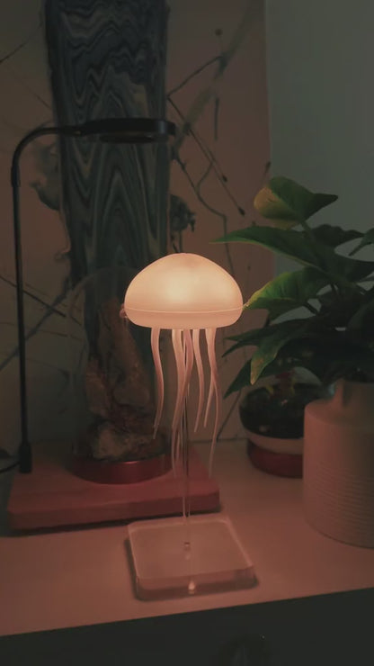 KERMYS Dancing Jellyfish Night Lamp